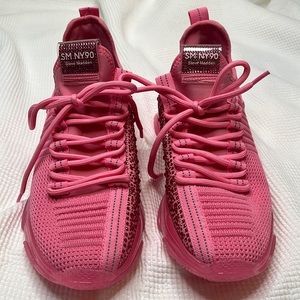 Pink Steven Madden Shoes, Women’s 9.5